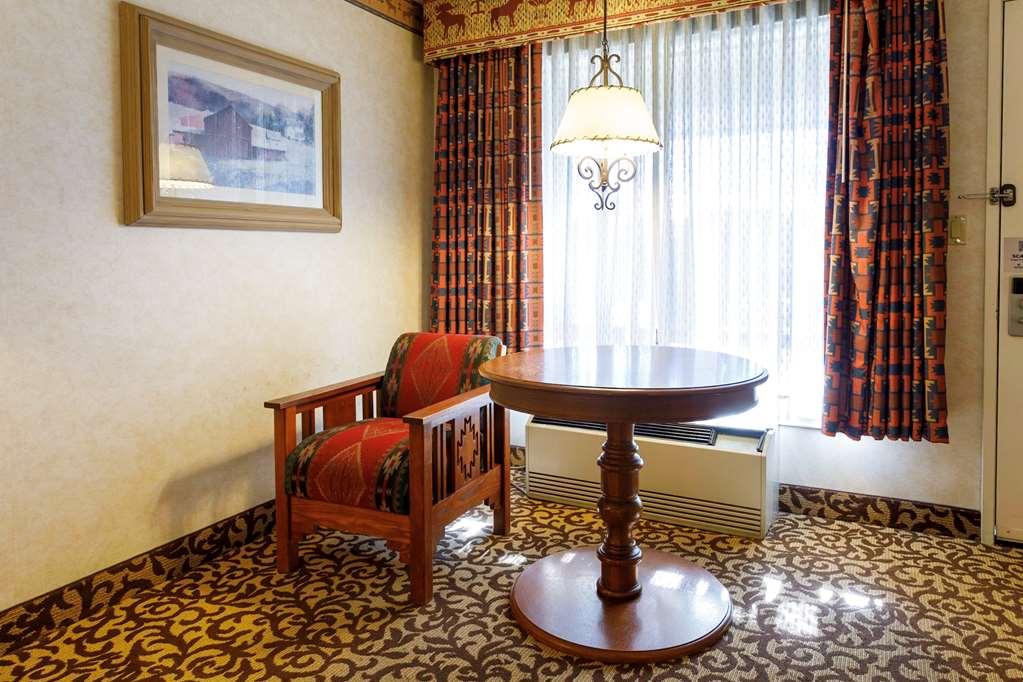 Gold Country Inn And Casino By Red Lion Hotels Elko Room photo